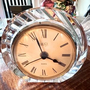 Mikasa Crystal Quartz Glass table clock made in Germany